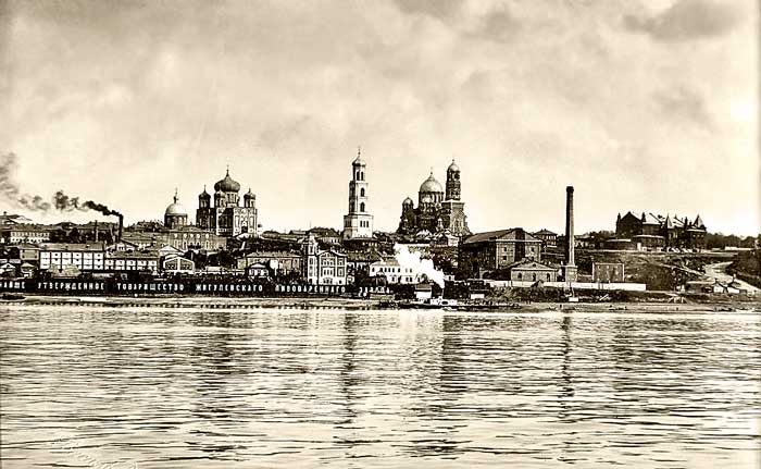 Иверский монастырь. Вид с Волги. Начало 20 века.