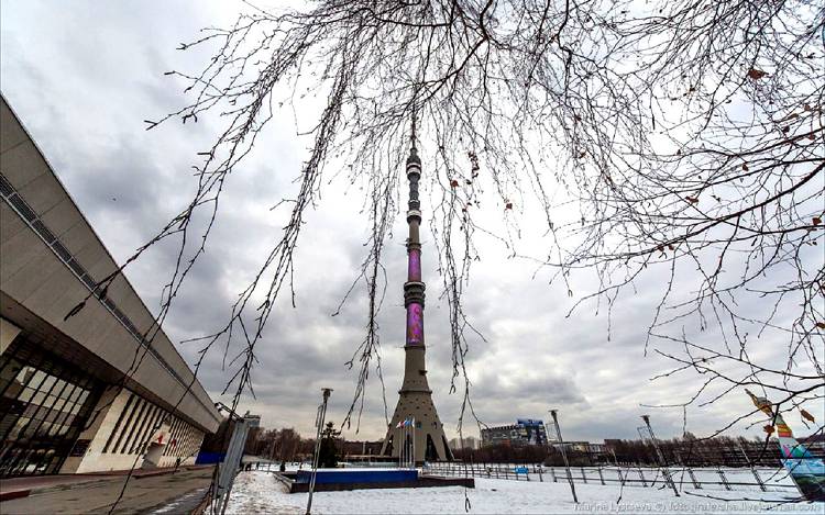 Подъем на Останкинскую башню - одно из забавных зимних приключений
