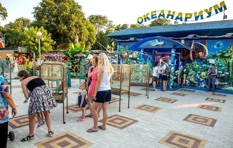Океанариум и Мини-зоопарк привлекательны для посетителей любого возраста