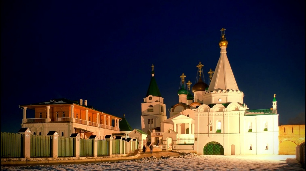 Надвратная церковь Евфимия Суздальского в Печерском монастыре Надвратная церковь Евфимия Суздальского в Печерском монастыре