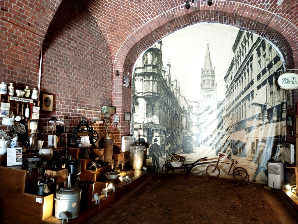 В данном музее можно заглянуть на улицы довоенного Кенигсберга