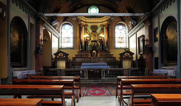 Икона, подаренная храму Марией Драперис, и сегодня находится в алтаре