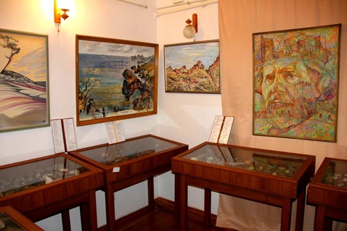 Современная экспозиция в Доме-Музее М.Волошина