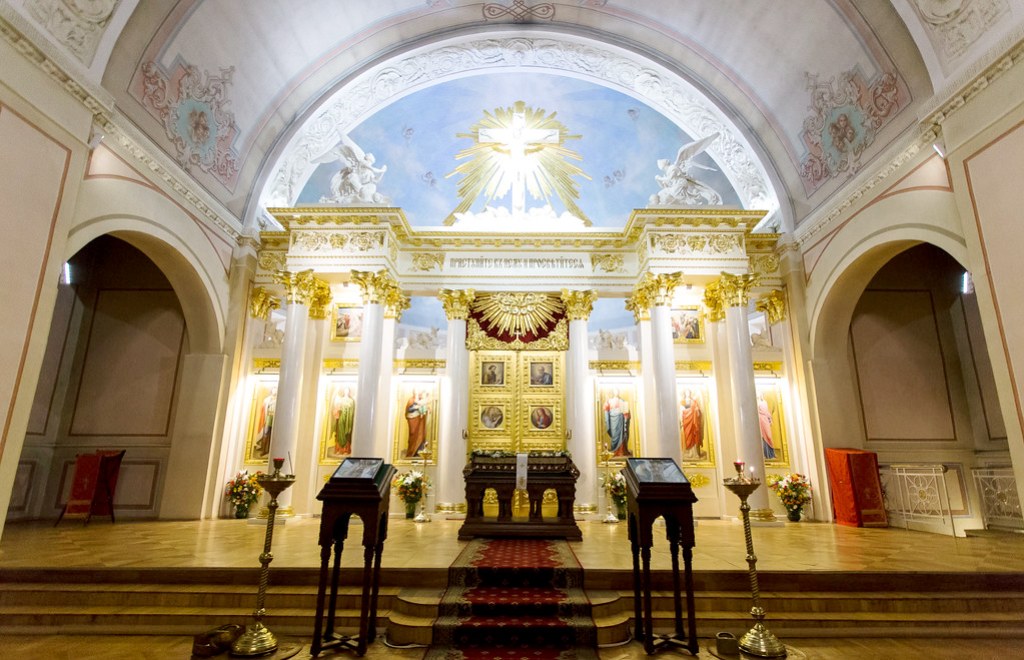 В Татьянинской церкви крестили и отпевали многих известных россиян