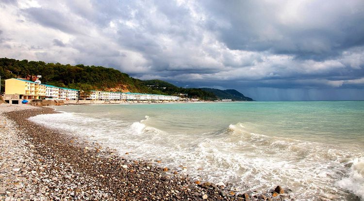 Свобода на пляжной территории Волконки позволит забыть о шуме и суете