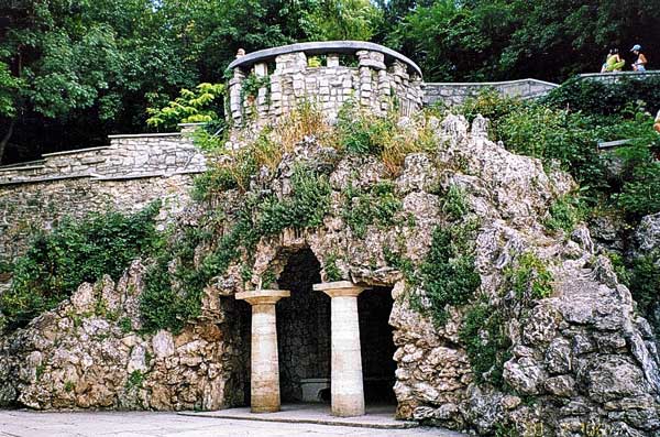 Реферат: Грот Дианы в городе Пятигорске, историческая справка