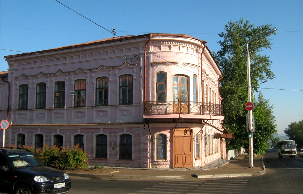 В Доме учителя сегодня можно посетить Литературный музей города В Доме учителя сегодня можно посетить Литературный музей города