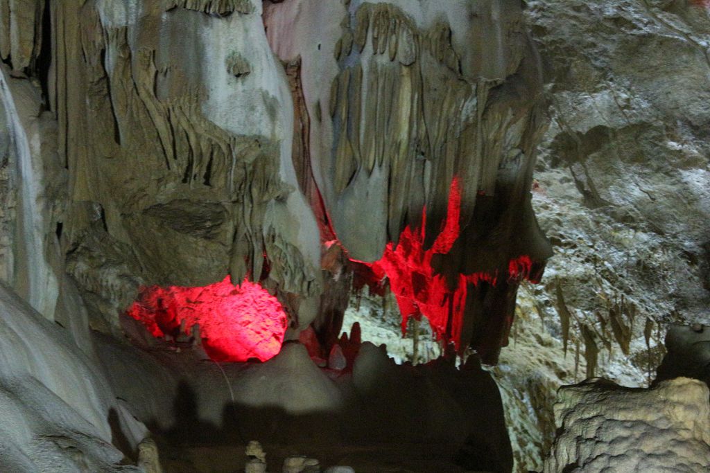 Медуза в зале Гиви Смыр Медуза в зале Гиви Смыр