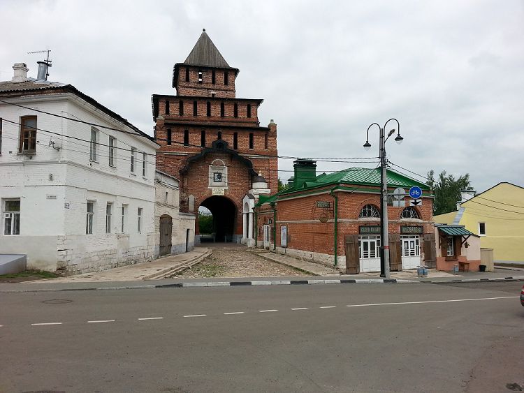 Пятницкие ворота