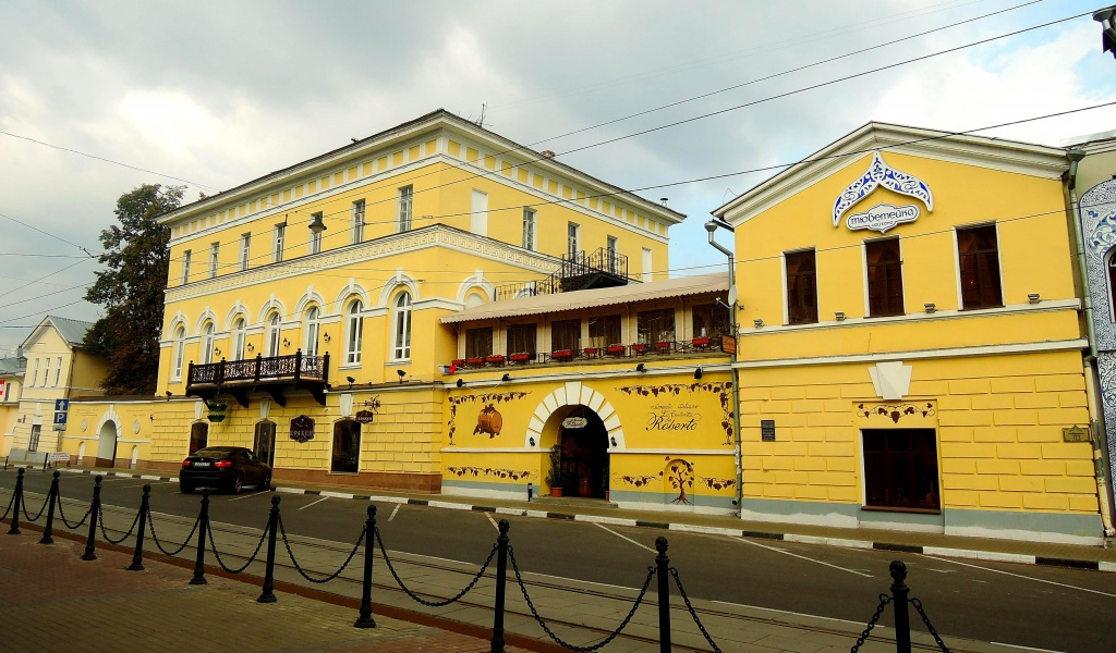 Флигели бывшей Строгановской усадьбы