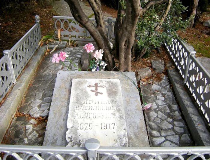 Могила княгини Ирины Долгорукой была приведена в порядок к концу 70-х годов