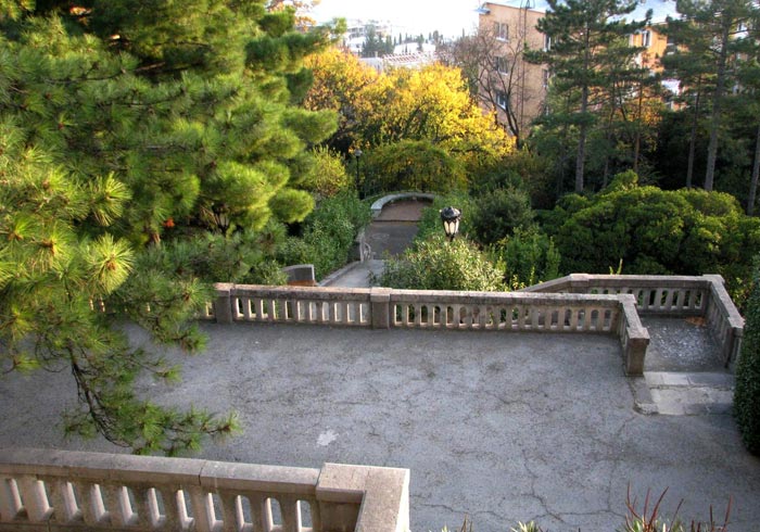 Создание террас сглаживало неровность рельефа и придавала своеобразие