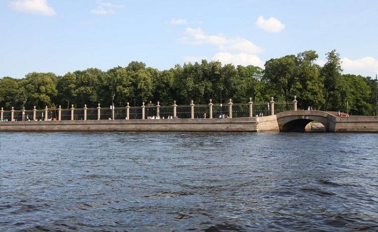 Решетка михайловского сада в санкт петербурге фото