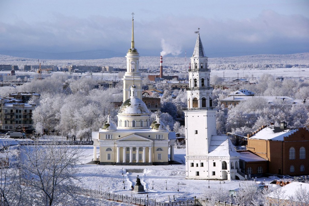 Наклонная башня в невьянске фото