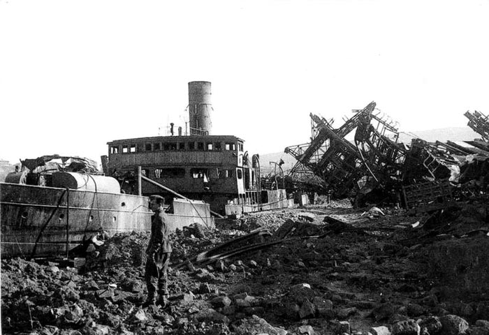 Руины - последствия Великой Отечественной в Феодосии