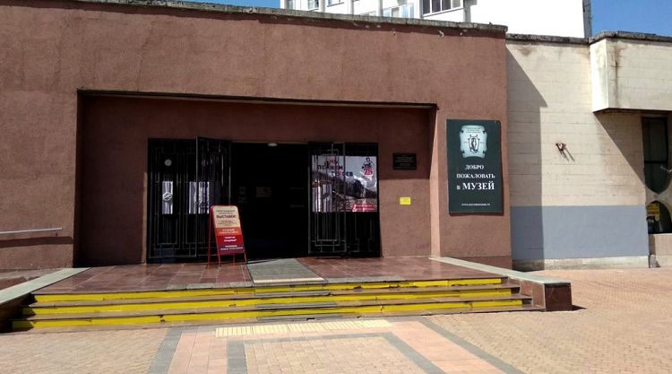 Выставочный комплекс на Проспекте Ленина также имеет очень интересные экспозиции