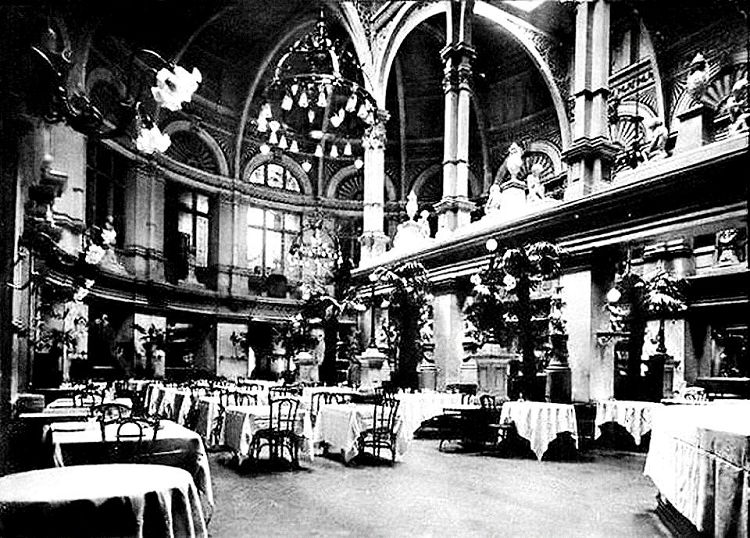 Ресторан "Славянского базара" славился русской кухней и служил местом деловых встреч