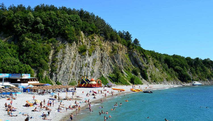 Культурные пляжи заканчиваются у Мыса Грязнова