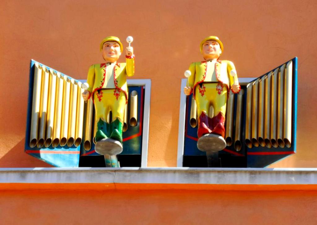 Гвардейские музыканты Ратуши выступают три раза в день