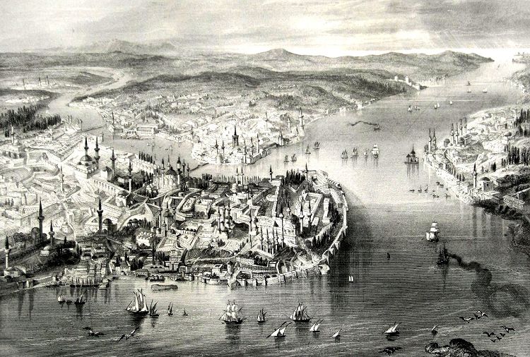 Главный дворец Истамбула на березу Мраморного моря сооружался в течение 15-19 веков