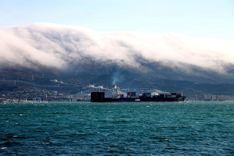 Штормовой ветер бор - одна из уникальных особенностей новороссийского климата