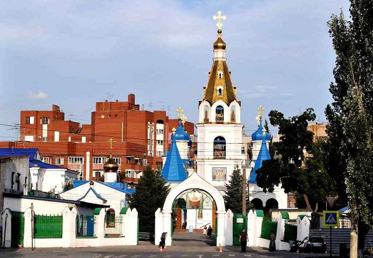 Покровский собор - единственный сохранившийся самарский храм 19 века