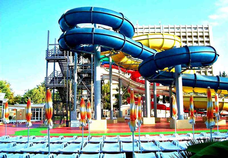  "Blue Hall" - это один из самых экстремальных спусков в Аквапарке