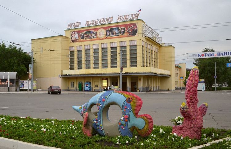 Здание театра музыкальной комедии Оренбурга Здание театра музыкальной комедии Оренбурга
