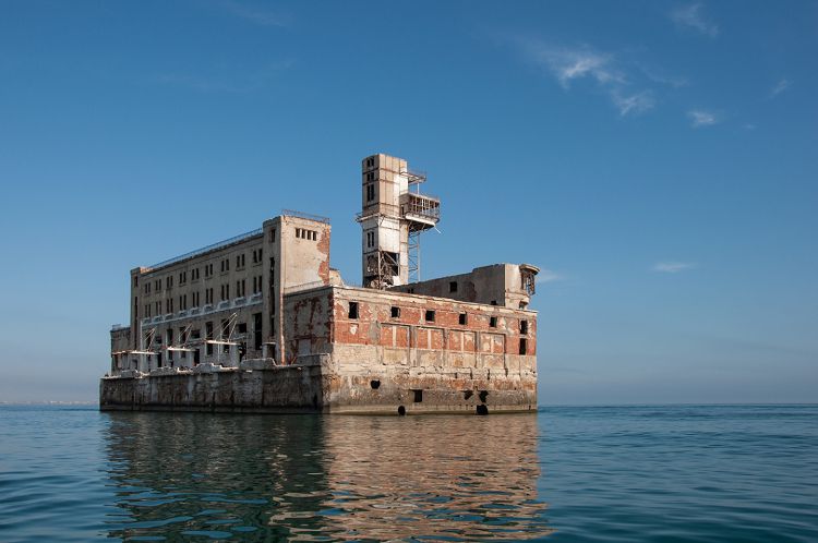 Заброшенный Цех №8 завода ДагДизель