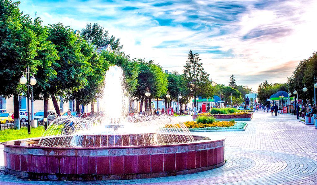 Сегодня Бульвар Чавайна - популярная пешеходная улица Йошкар-Олы