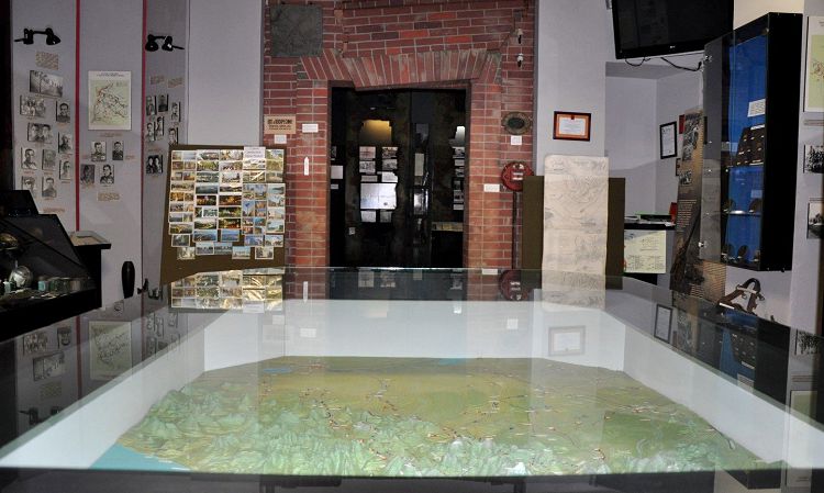 На большой Карте можно увидеть весь ход операции Обороны Туапсе