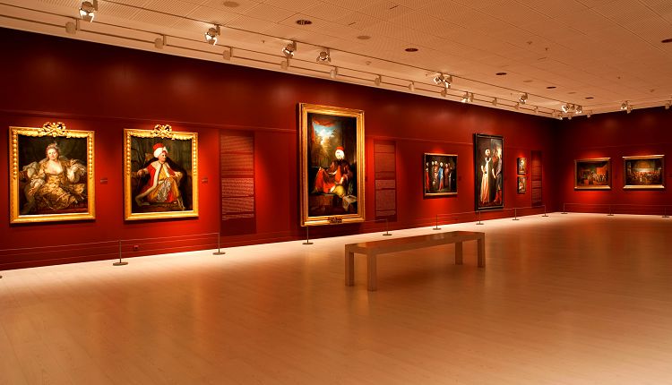 В Музее Пера можно познакомится с классическими произведениями искусства Турции