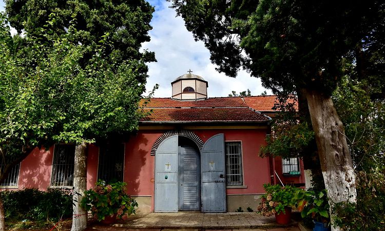 Православный Скит Святого Спиридона находится на юго-западе Хейбелиады