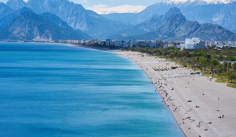 Пляж Лара в Анталии