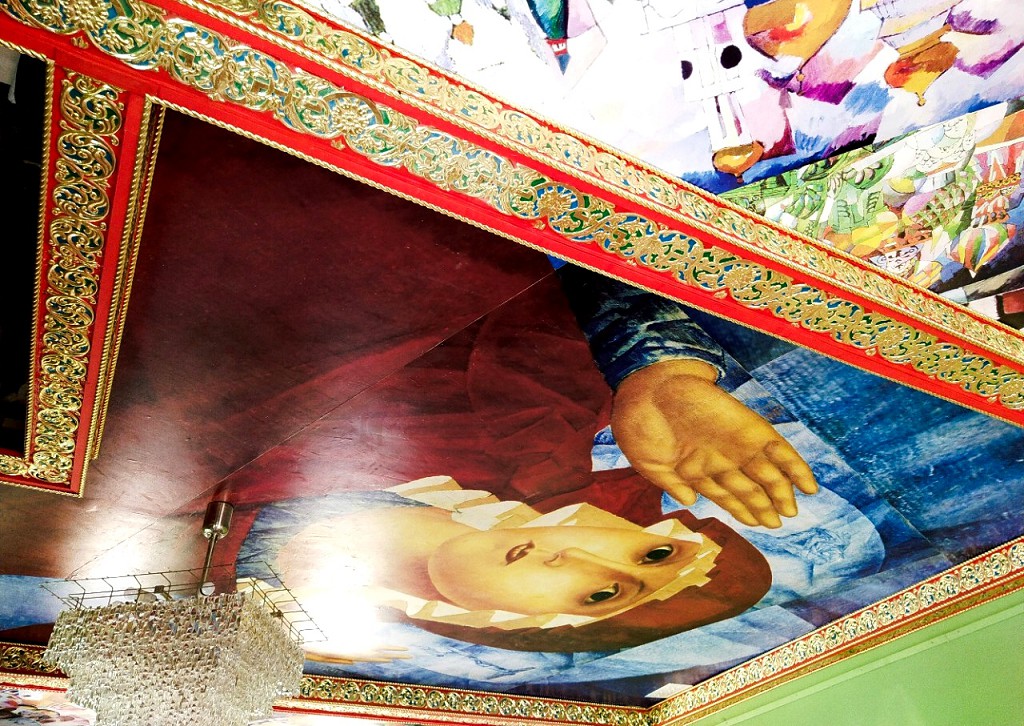 Православными иконами оформляется и Иконописная мастерская 