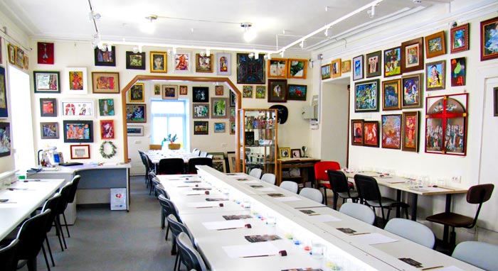 Здесь проходят творческие мастер-классы "Эмалиса"