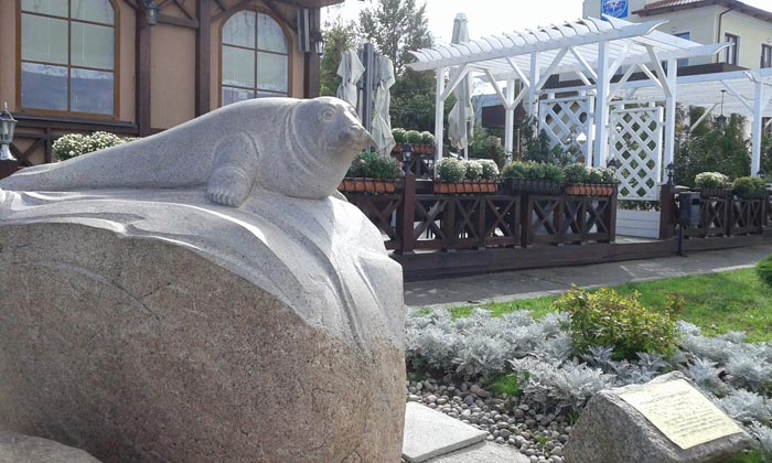 Скульптура Серого балтийского тюленя Скульптура Серого балтийского тюленя