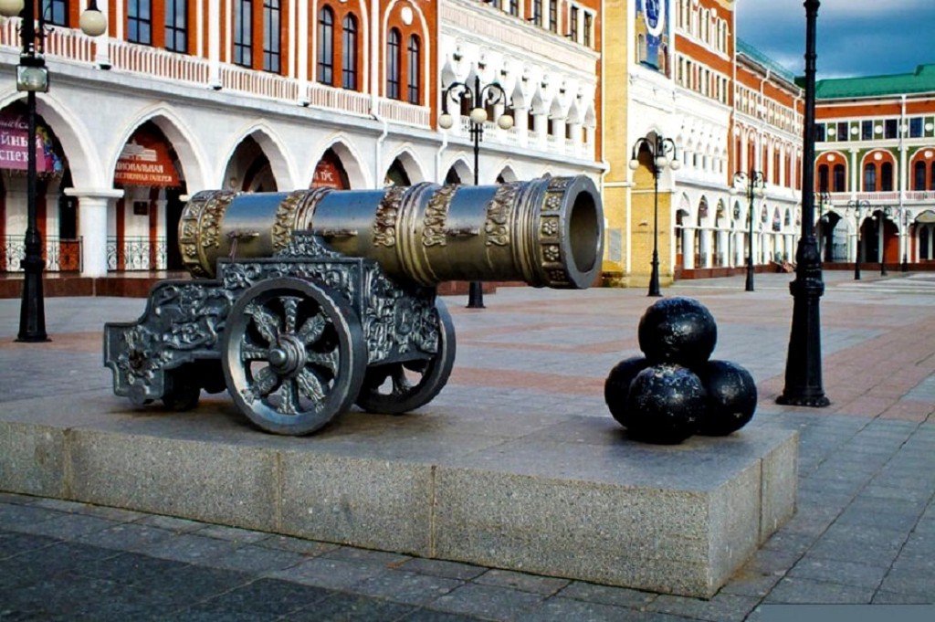 Макет Царь-пушки можно увидеть в Йошкар-Оле