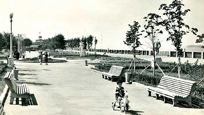 Самарская Набережная в 60-х годах прошлого столетия