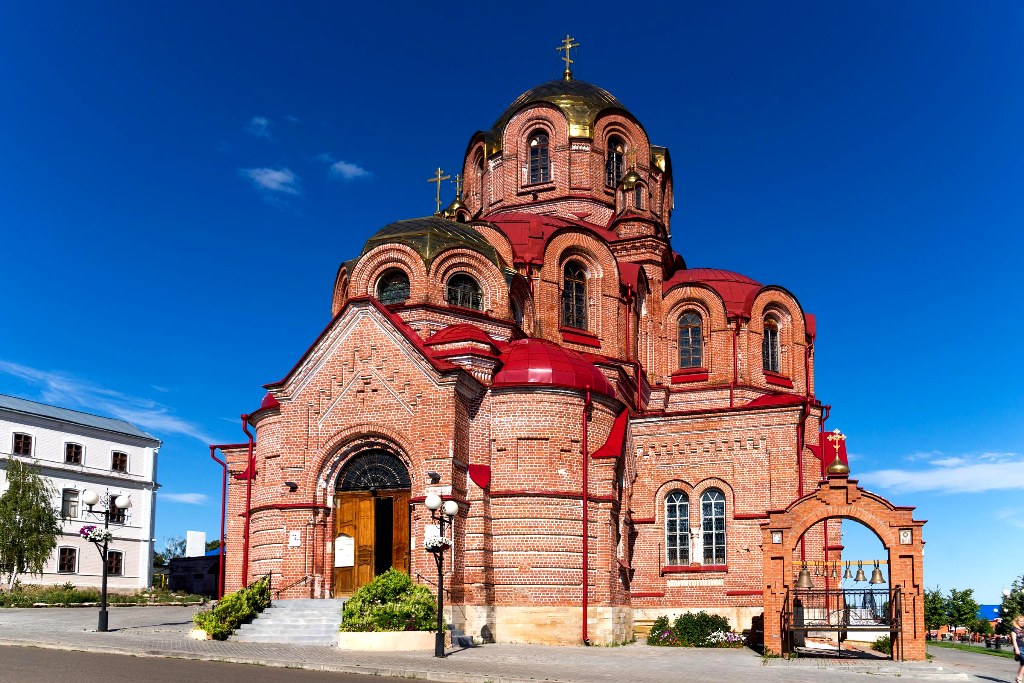 Троицкий храм Лаишево стал "младшим братом" свияжского храма "Всех скорбящих радость"