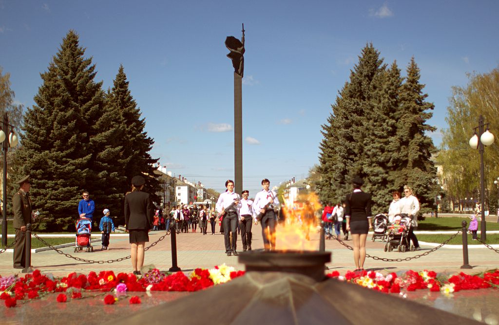 Надо посетить и местный Мемориал памяти погибших за Родину солдат