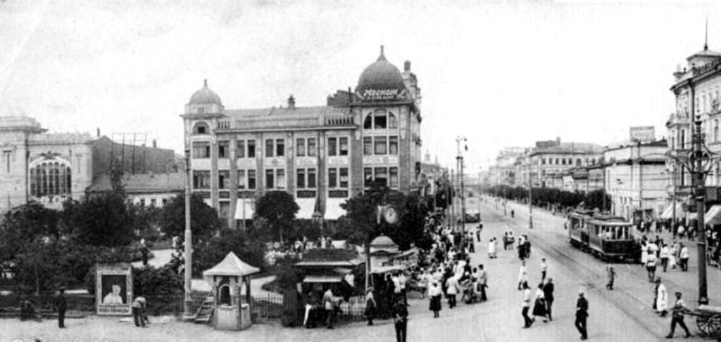 Так выглядела Триумфальная площадь в начале 20 столетия
