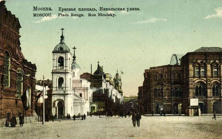 К концу 19 века вид Казанского собора был переформатирован в классический стиль