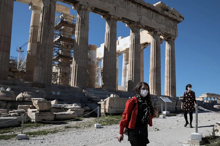 Масочный режим сейчас в Греции строго соблюдается