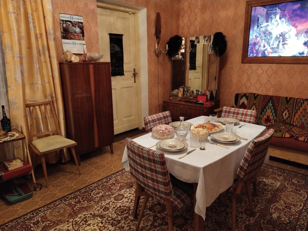 К возвращению китобойной флотилии всегда накрывался праздничный стол!