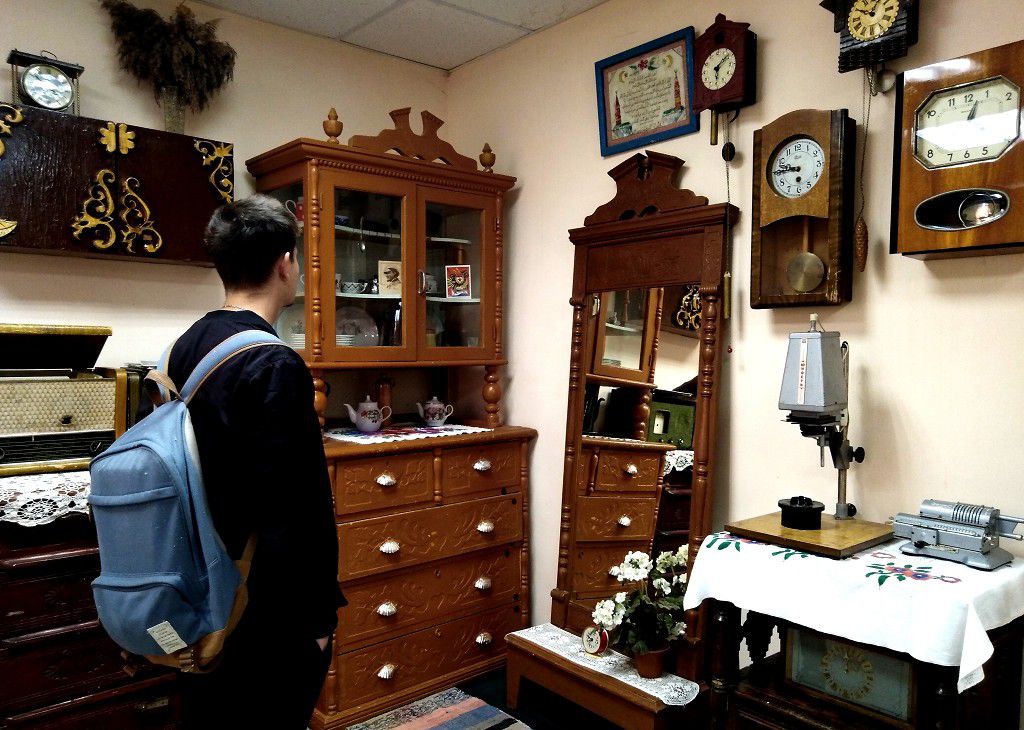 Экспонаты второго этажа относятся преимущественно к рубежу 19-20 веков