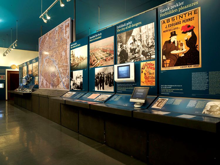 Сегодня двери бывшего банка и его экспозиции открыты для всех