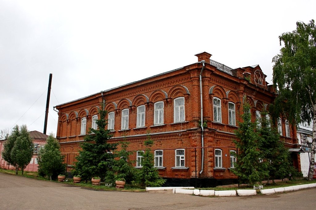 Краеведческий музей Тетюшского района разместился в бывшем доме купца Серебрякова