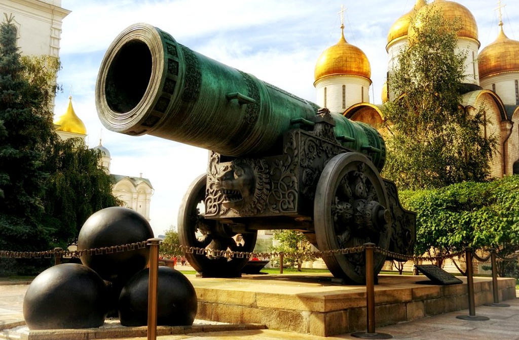 Царь-пушка - уникальный образец литейного производства орудий 16 столетия
