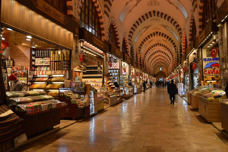 Египетский базар - огромный выбор сувениров Египетский базар - огромный выбор сувениров